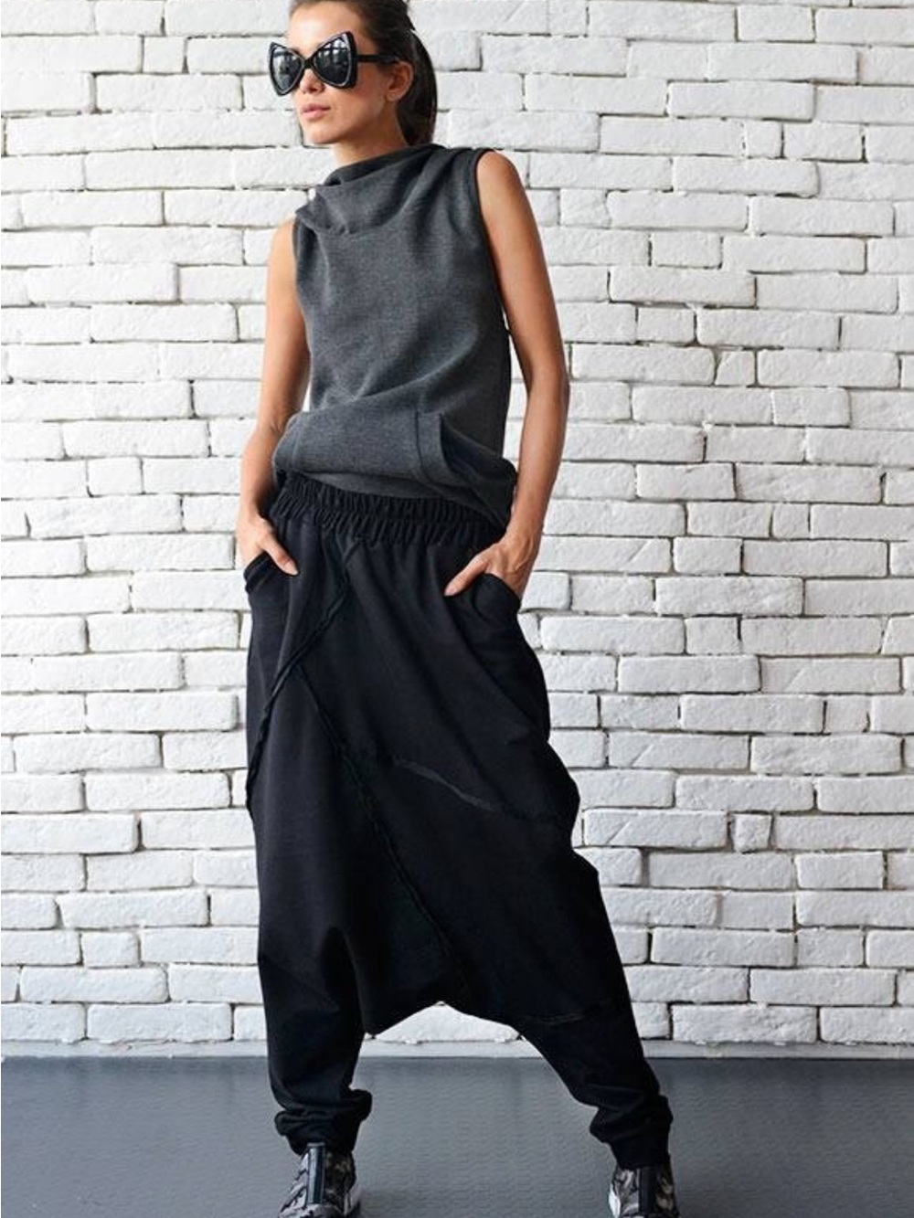 Urban style casual black maxi pants